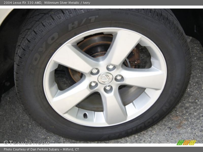 Millinnium Silver Metallic / Ivory 2004 Lexus RX 330 AWD