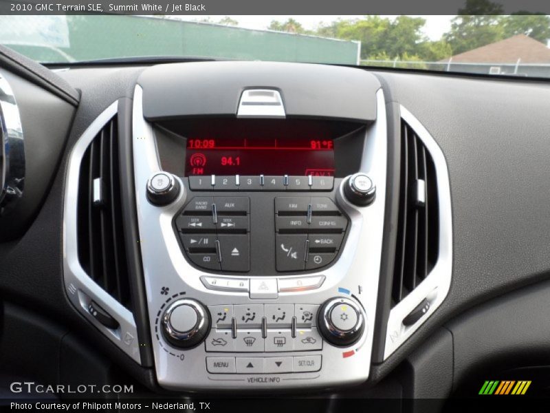 Summit White / Jet Black 2010 GMC Terrain SLE