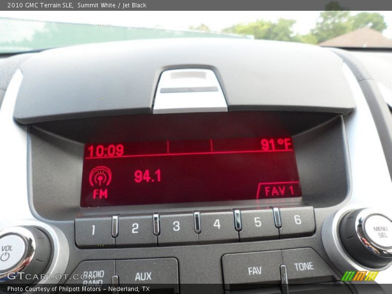 Summit White / Jet Black 2010 GMC Terrain SLE