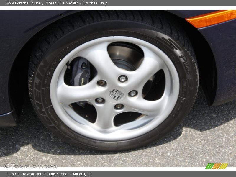 Ocean Blue Metallic / Graphite Grey 1999 Porsche Boxster
