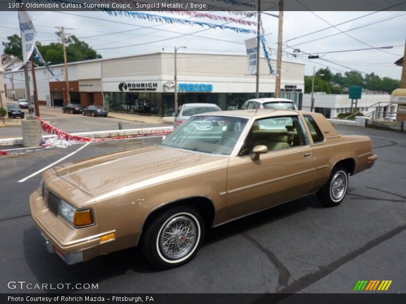 Front 3/4 View of 1987 Cutlass Supreme Coupe