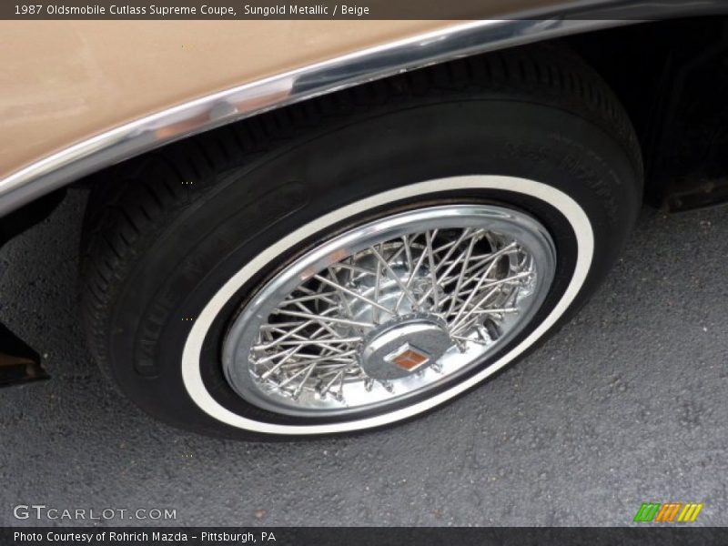 Sungold Metallic / Beige 1987 Oldsmobile Cutlass Supreme Coupe
