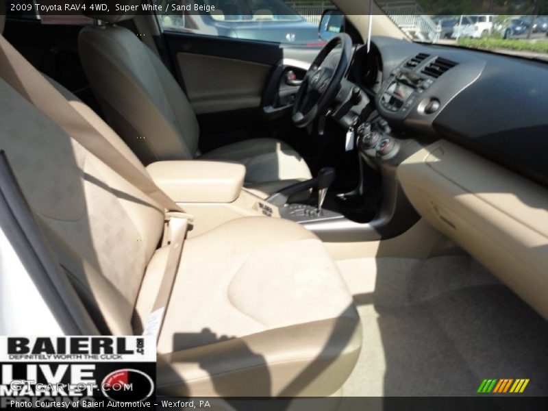 Super White / Sand Beige 2009 Toyota RAV4 4WD