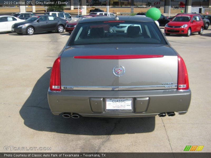 Grey Flannel / Ebony 2010 Cadillac DTS