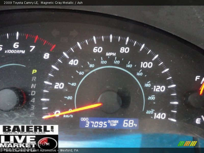 Magnetic Gray Metallic / Ash 2009 Toyota Camry LE
