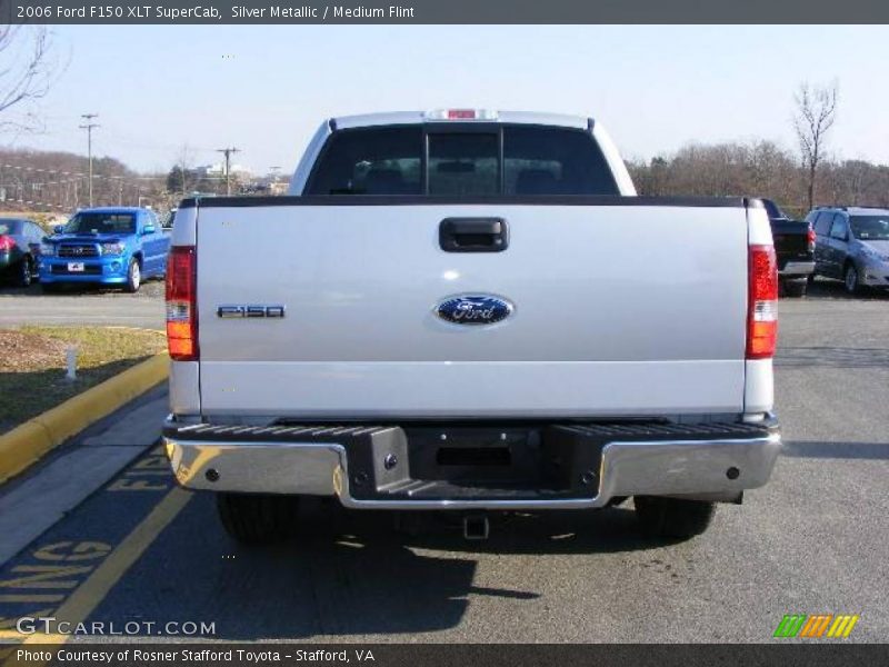 Silver Metallic / Medium Flint 2006 Ford F150 XLT SuperCab