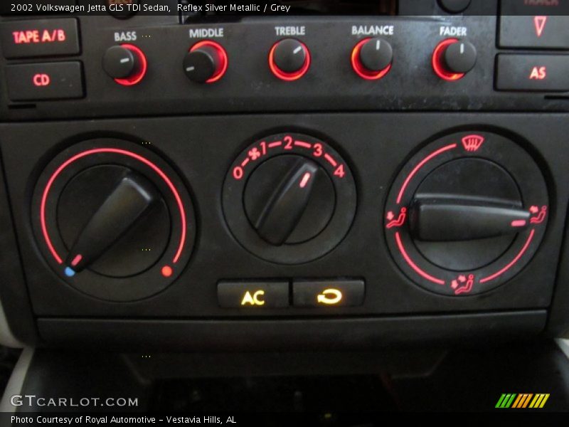 Reflex Silver Metallic / Grey 2002 Volkswagen Jetta GLS TDI Sedan
