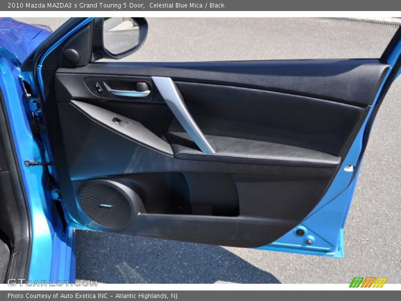 Door Panel of 2010 MAZDA3 s Grand Touring 5 Door