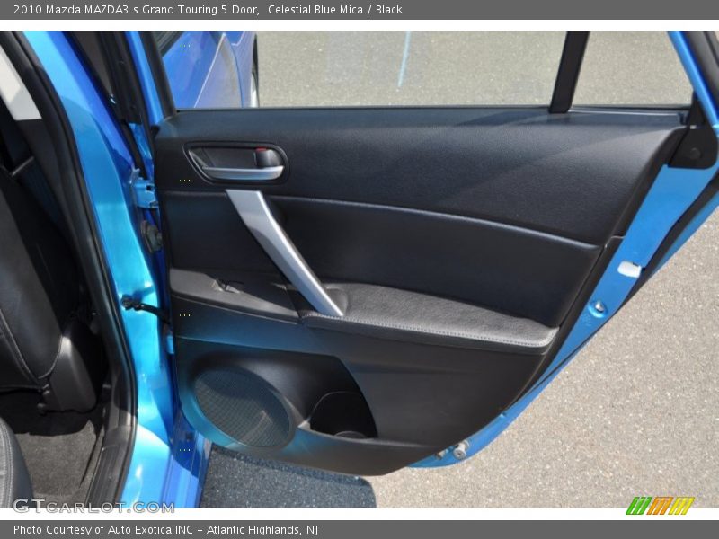 Door Panel of 2010 MAZDA3 s Grand Touring 5 Door