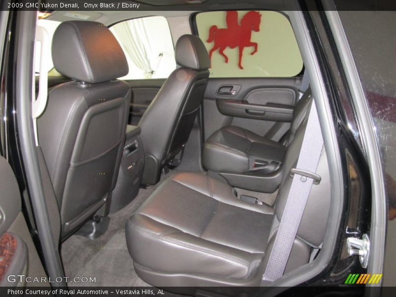 Onyx Black / Ebony 2009 GMC Yukon Denali