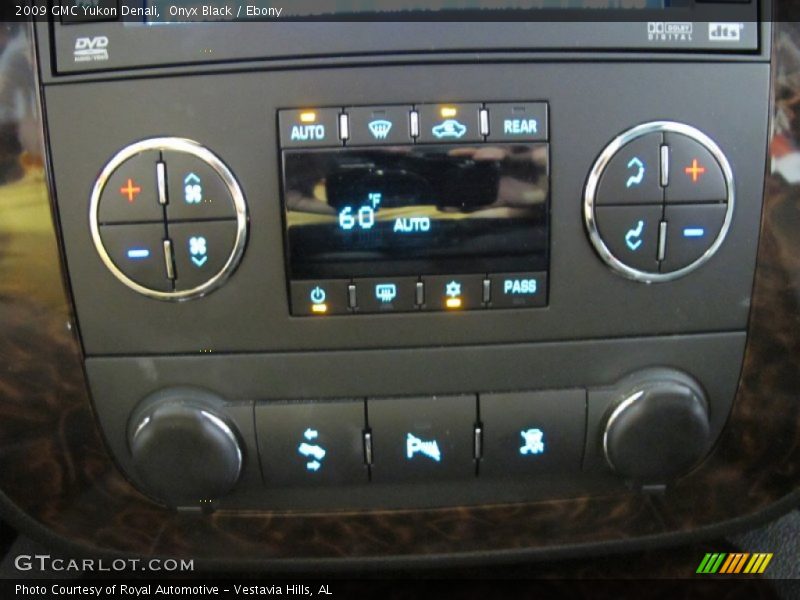 Controls of 2009 Yukon Denali