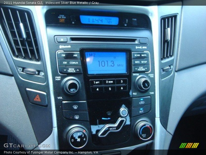 Iridescent Silver Blue Metallic / Gray 2011 Hyundai Sonata GLS