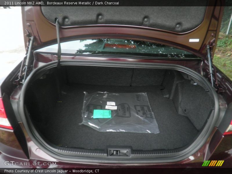 Bordeaux Reserve Metallic / Dark Charcoal 2011 Lincoln MKZ AWD