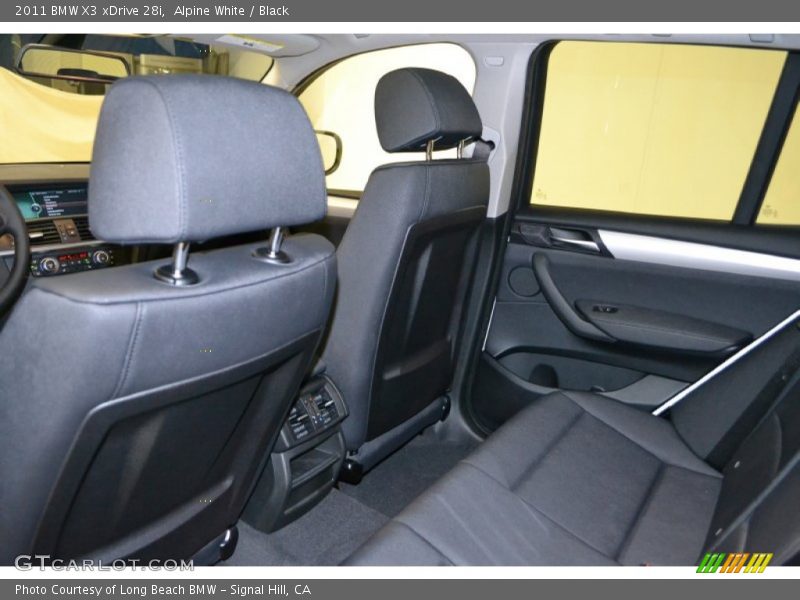 Alpine White / Black 2011 BMW X3 xDrive 28i