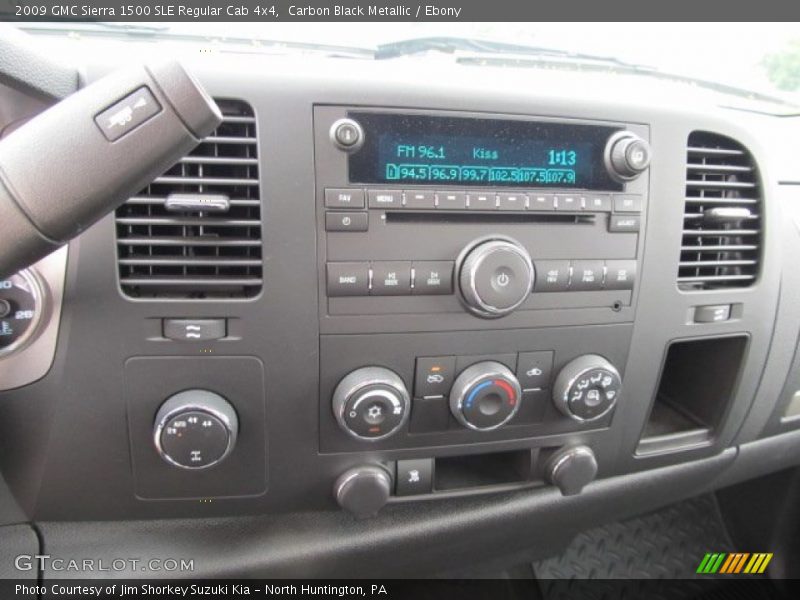 Controls of 2009 Sierra 1500 SLE Regular Cab 4x4