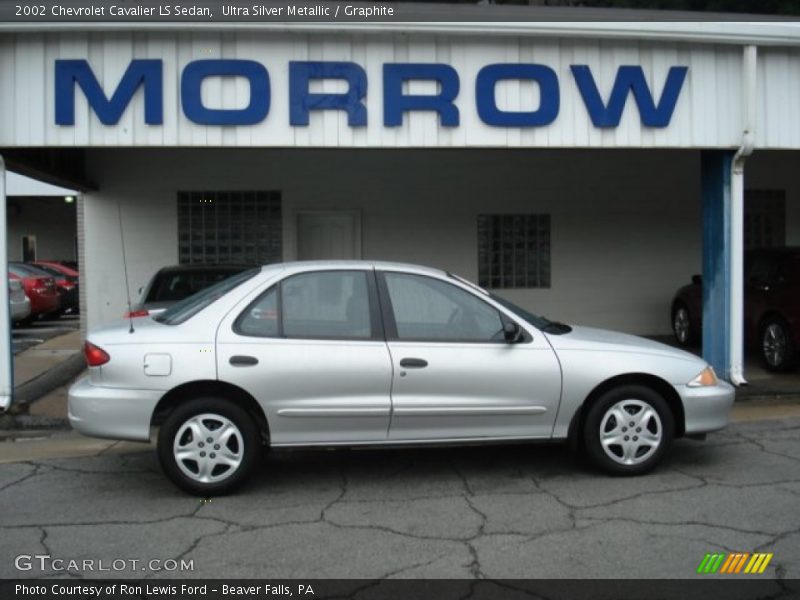 Ultra Silver Metallic / Graphite 2002 Chevrolet Cavalier LS Sedan