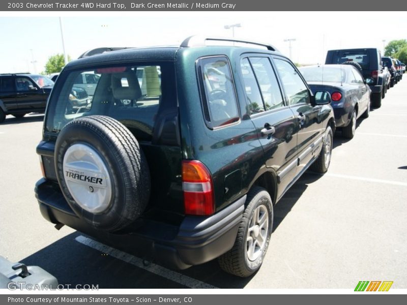Dark Green Metallic / Medium Gray 2003 Chevrolet Tracker 4WD Hard Top
