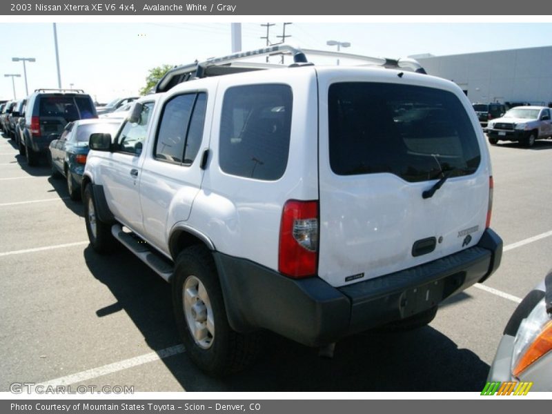 Avalanche White / Gray 2003 Nissan Xterra XE V6 4x4