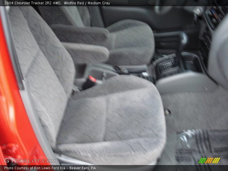 Wildfire Red / Medium Gray 2004 Chevrolet Tracker ZR2 4WD