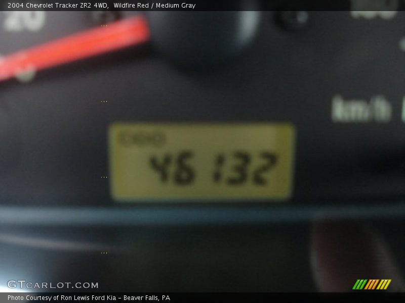 Wildfire Red / Medium Gray 2004 Chevrolet Tracker ZR2 4WD