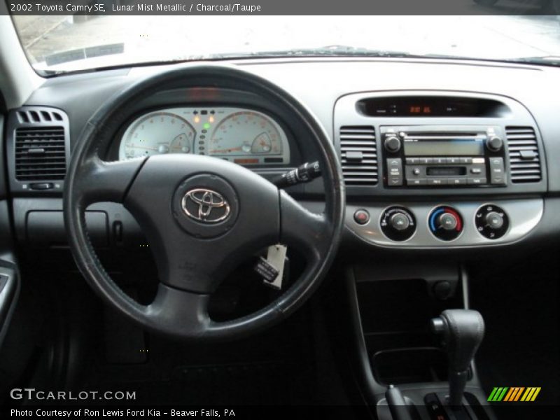 Lunar Mist Metallic / Charcoal/Taupe 2002 Toyota Camry SE