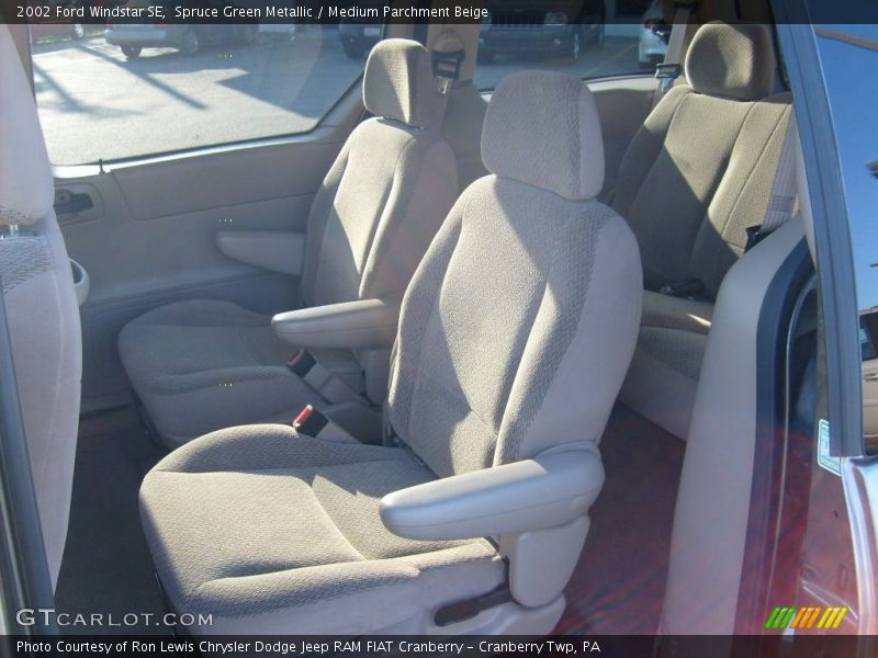 Spruce Green Metallic / Medium Parchment Beige 2002 Ford Windstar SE