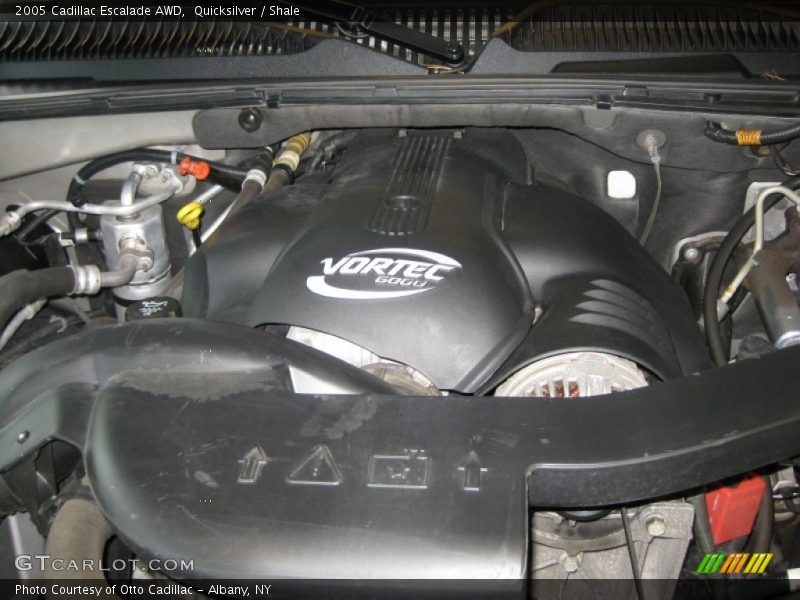 Quicksilver / Shale 2005 Cadillac Escalade AWD