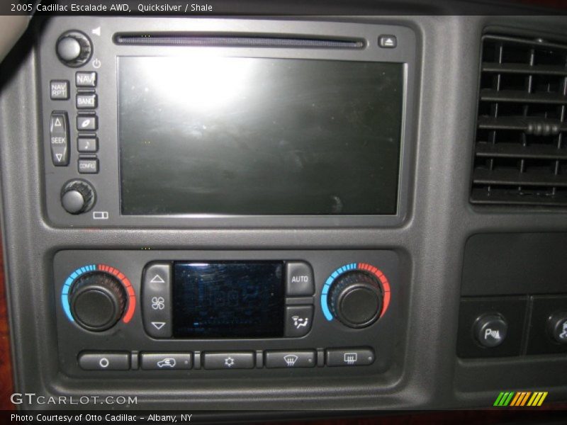 Quicksilver / Shale 2005 Cadillac Escalade AWD
