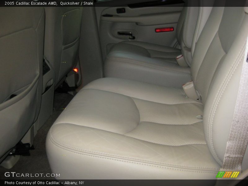 Quicksilver / Shale 2005 Cadillac Escalade AWD