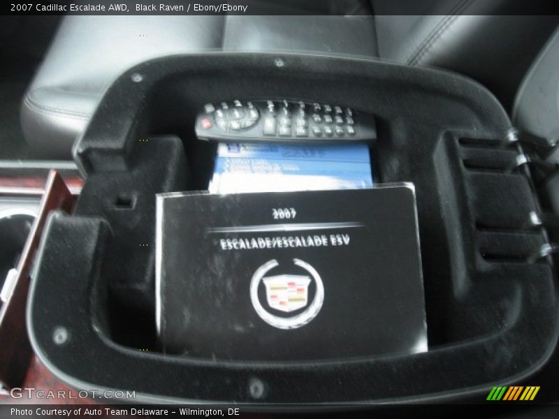 Black Raven / Ebony/Ebony 2007 Cadillac Escalade AWD