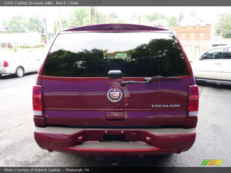 Red E / Shale 2006 Cadillac Escalade AWD