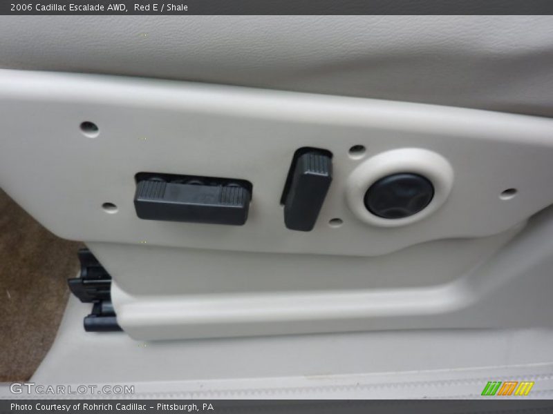 Red E / Shale 2006 Cadillac Escalade AWD