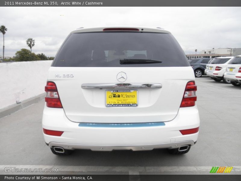 Arctic White / Cashmere 2011 Mercedes-Benz ML 350