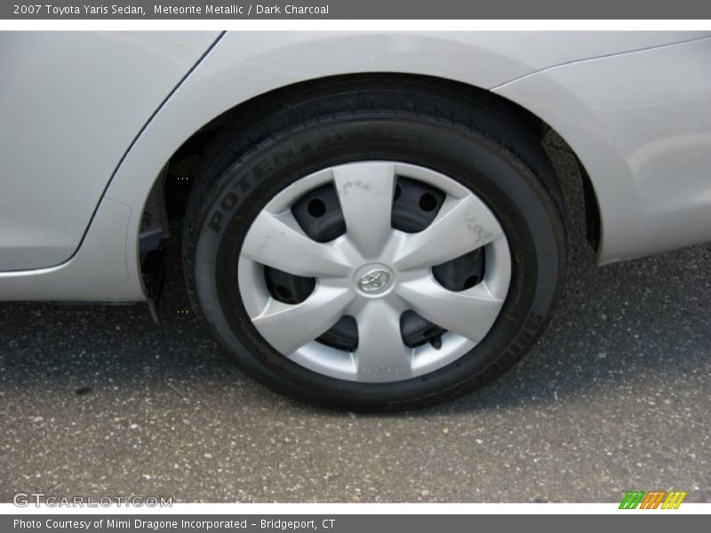 Meteorite Metallic / Dark Charcoal 2007 Toyota Yaris Sedan