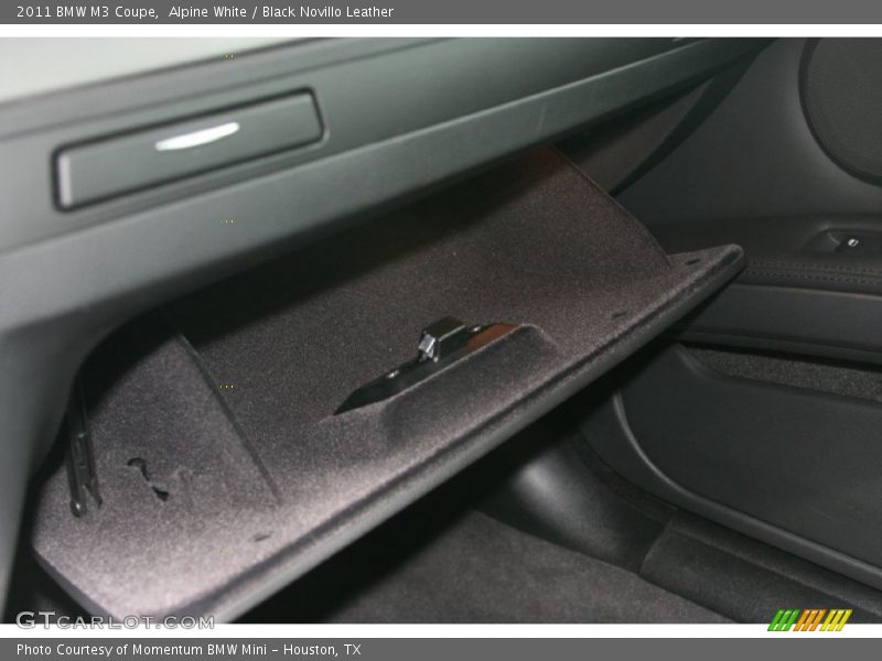 Alpine White / Black Novillo Leather 2011 BMW M3 Coupe