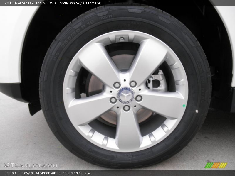 Arctic White / Cashmere 2011 Mercedes-Benz ML 350