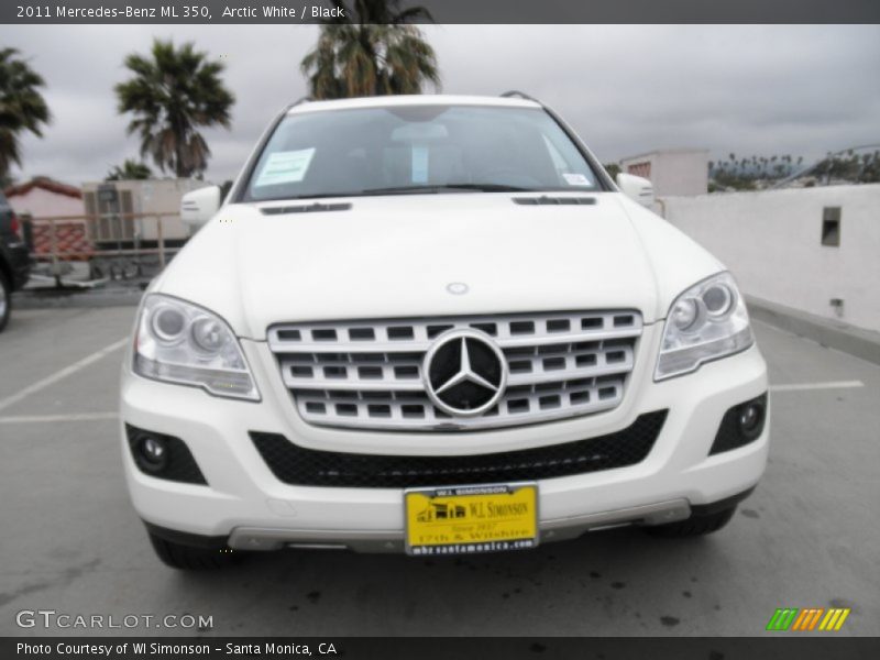 Arctic White / Black 2011 Mercedes-Benz ML 350