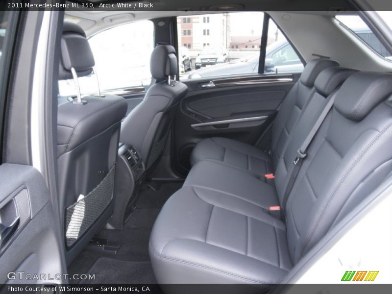 Arctic White / Black 2011 Mercedes-Benz ML 350