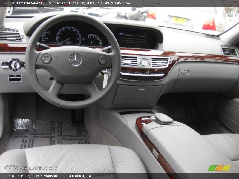 Flint Grey Metallic / Grey/Dark Grey 2008 Mercedes-Benz S 550 Sedan