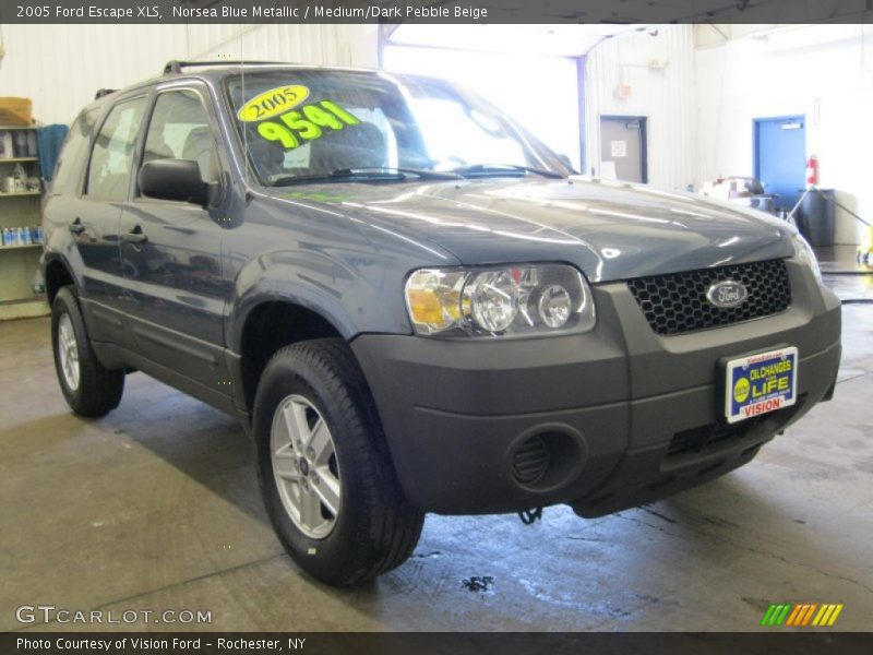 Norsea Blue Metallic / Medium/Dark Pebble Beige 2005 Ford Escape XLS