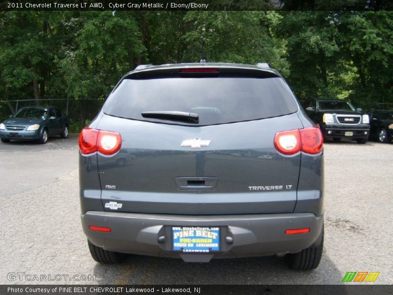 Cyber Gray Metallic / Ebony/Ebony 2011 Chevrolet Traverse LT AWD