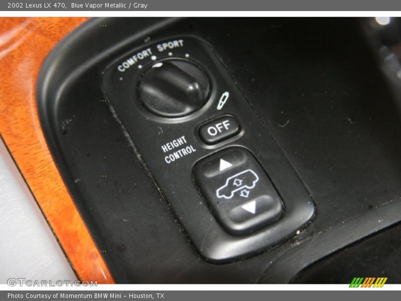 Controls of 2002 LX 470