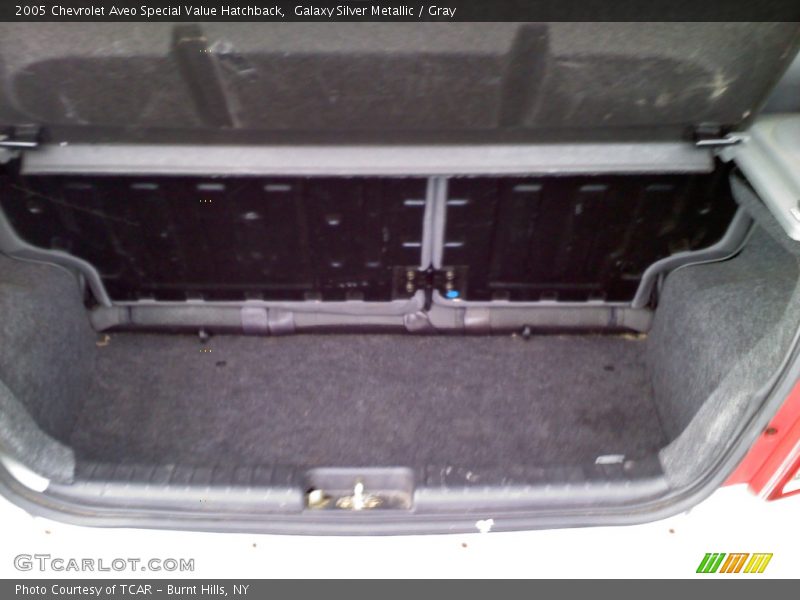 Galaxy Silver Metallic / Gray 2005 Chevrolet Aveo Special Value Hatchback