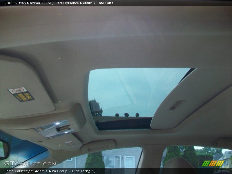 Red Opulence Metallic / Cafe Latte 2005 Nissan Maxima 3.5 SE