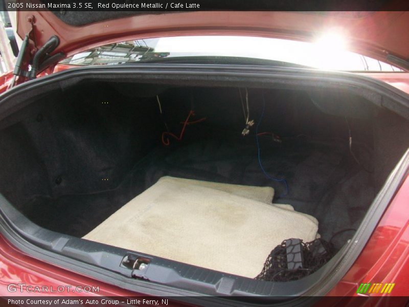 Red Opulence Metallic / Cafe Latte 2005 Nissan Maxima 3.5 SE