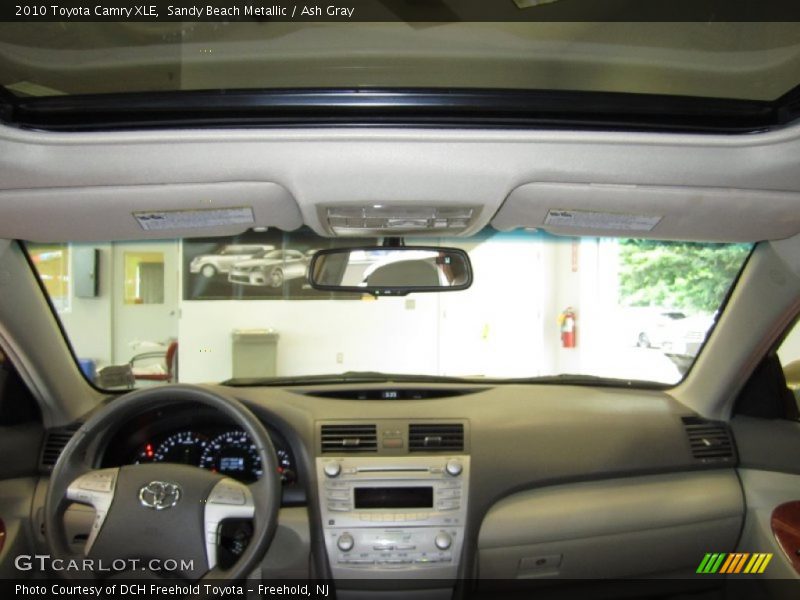 Sandy Beach Metallic / Ash Gray 2010 Toyota Camry XLE