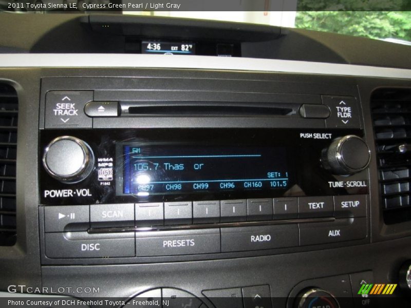Cypress Green Pearl / Light Gray 2011 Toyota Sienna LE