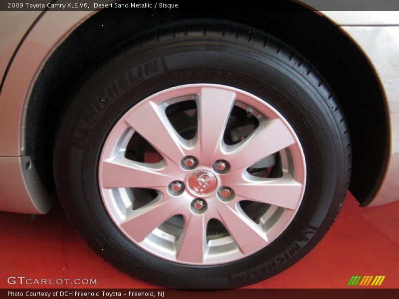Desert Sand Metallic / Bisque 2009 Toyota Camry XLE V6