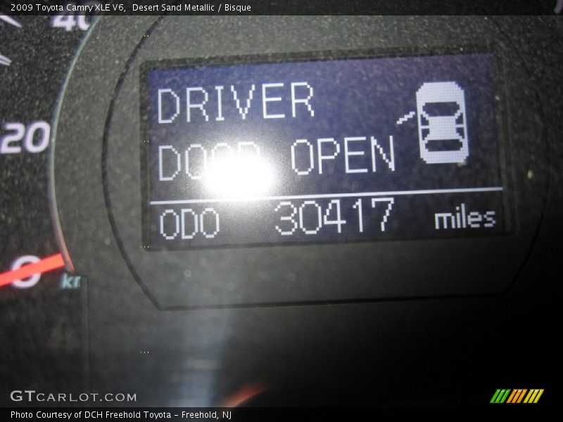 Desert Sand Metallic / Bisque 2009 Toyota Camry XLE V6