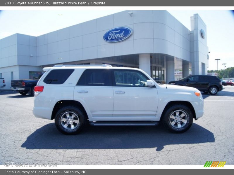 Blizzard White Pearl / Graphite 2010 Toyota 4Runner SR5